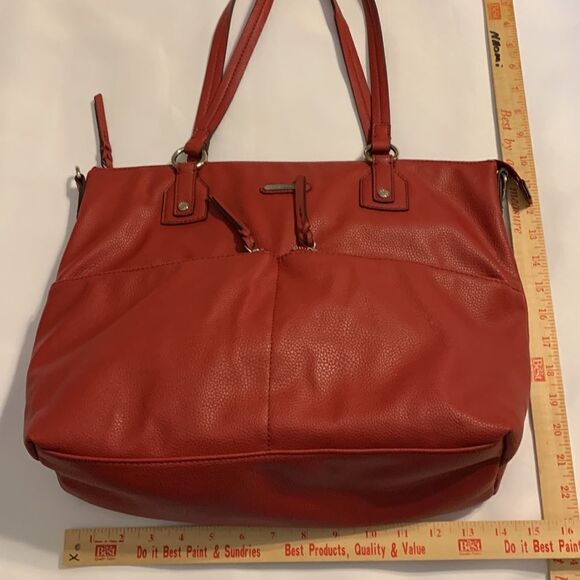 Dana Buchman large red tote with padded laptop pocket - Picture 3 of 17
